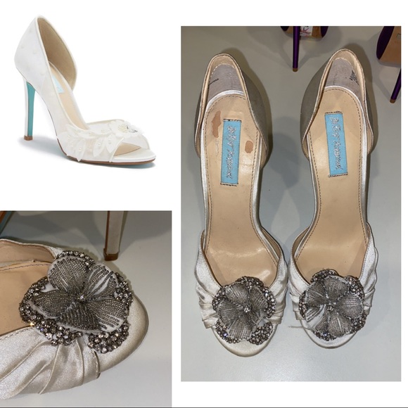 Betsey Johnson heels - Picture 3 of 7